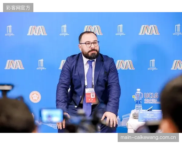 墨西哥队阵容年龄结构成看点，经验与活力的结合或成双刃剑。
